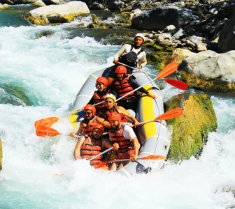 Адреналинов рафтинг