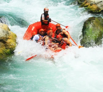 Адреналинов рафтинг