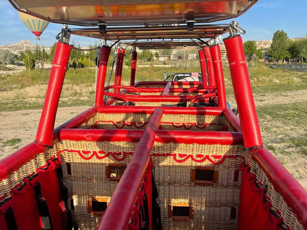 Sunrise Balloon Ride in Soganli Valley 18 people in one basket