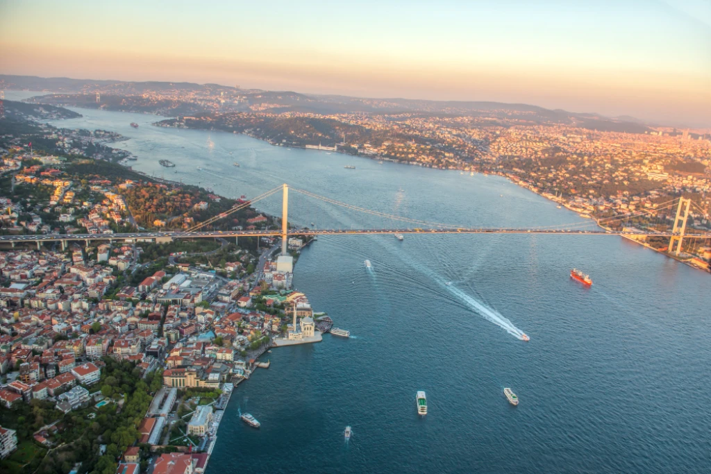 Bosphorus- en Continenten Tour