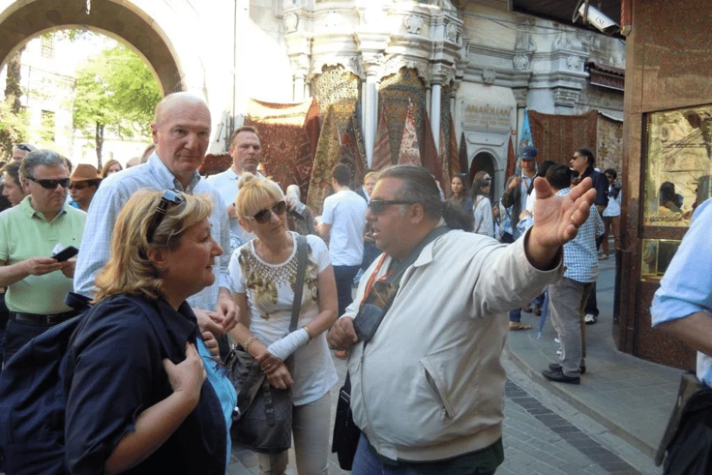 Guia Turístico Privado