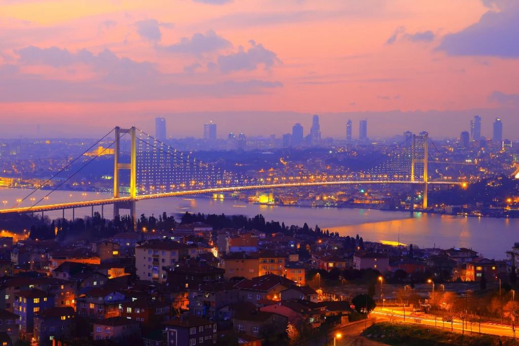 Cornul de Aur și Bosforul