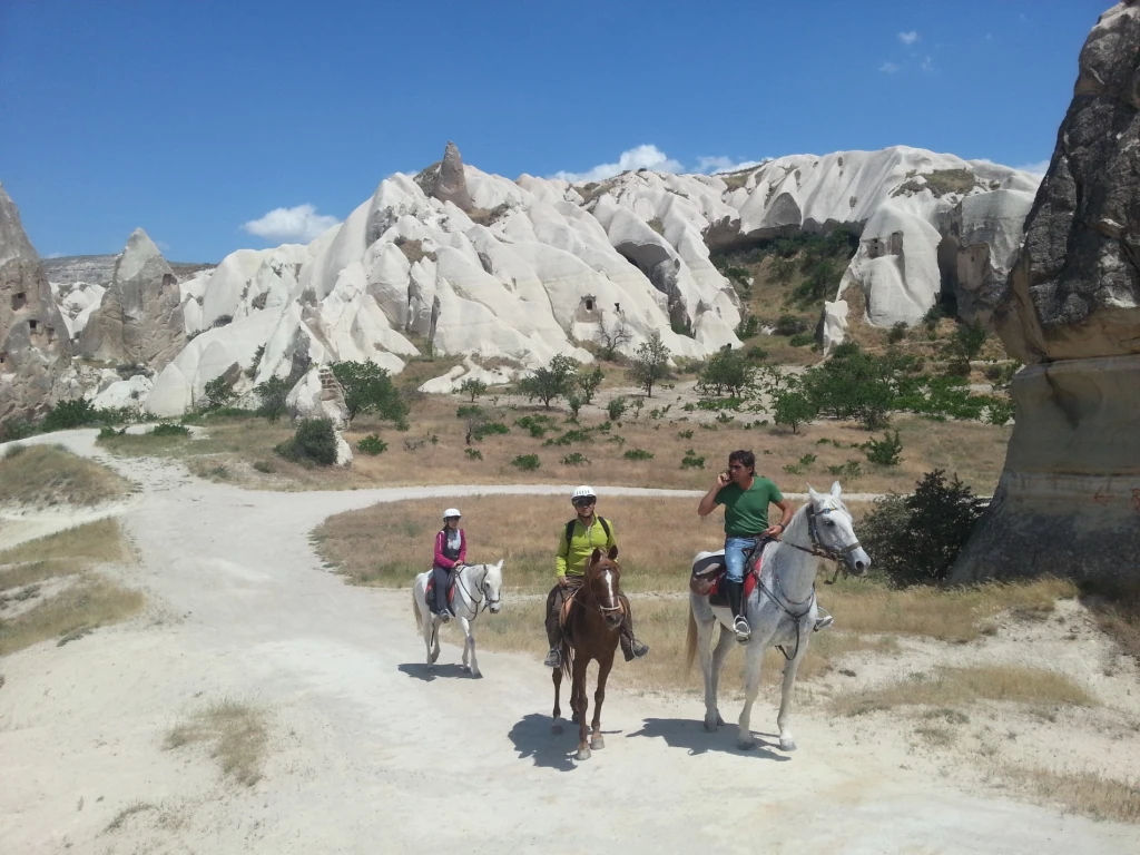 Tur Berkuda 2 Jam di Cappadocia