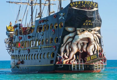 Kemer Big Kıral Pirate Boat Adventure