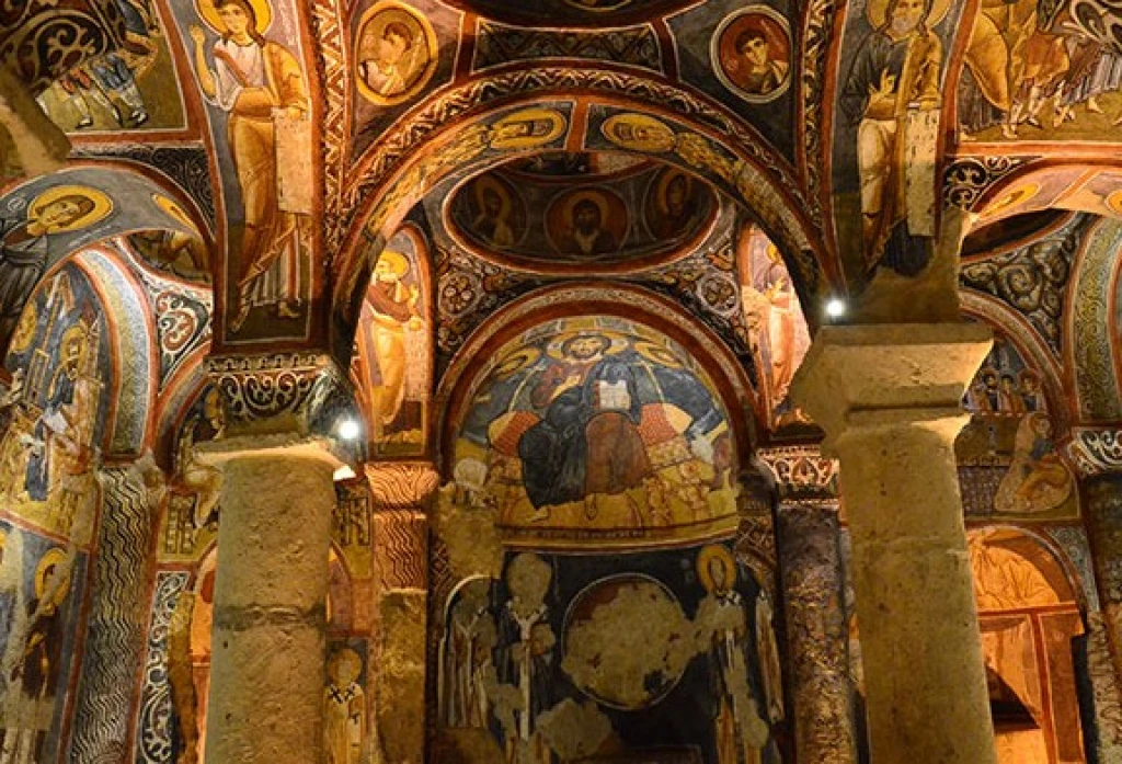 Κόκκινη Ξενάγηση & Πράσινη Μίξη Ξενάγηση Καππαδοκία