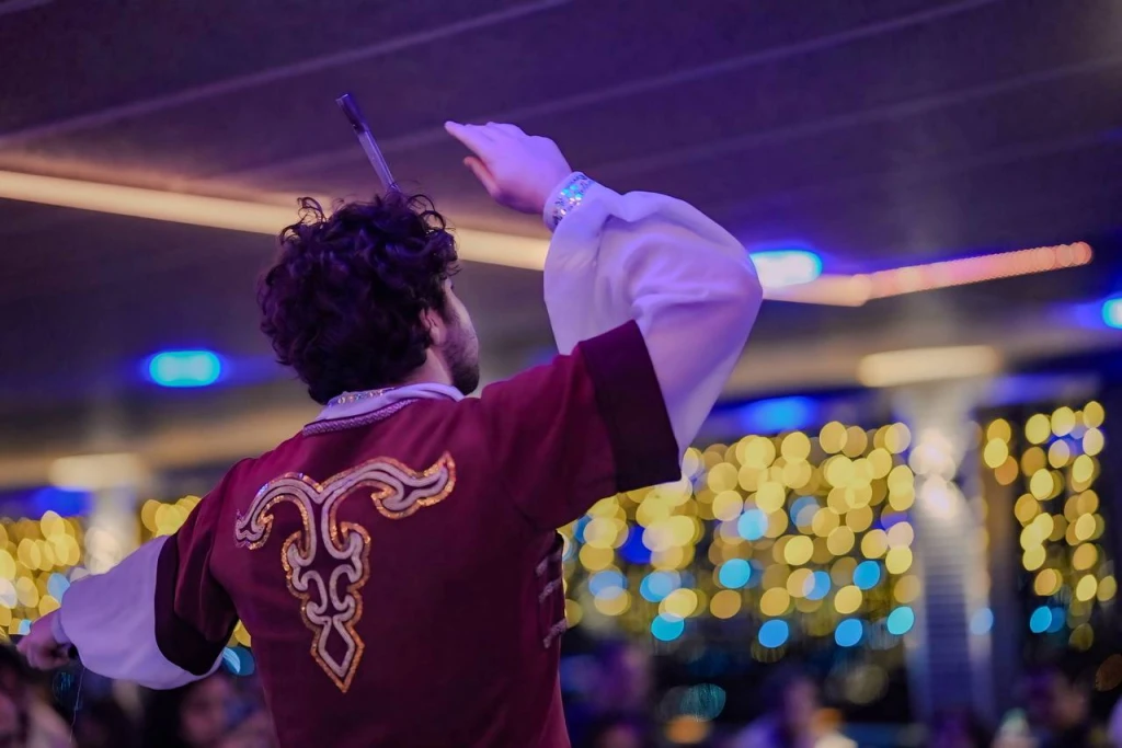 Boğaz'da Eşsiz Türk Gecesi