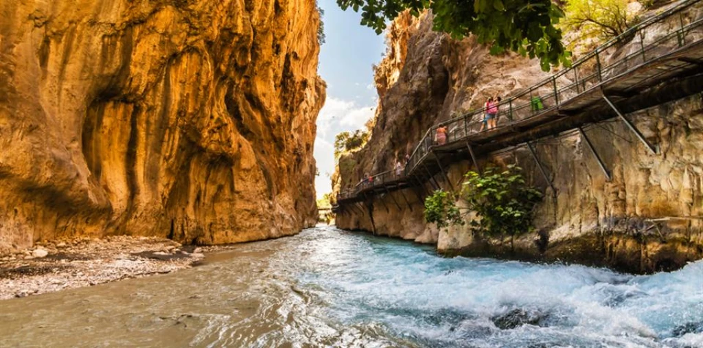 Φετιγέ Ολού Ντενίζ Γκοκάβα Κας Καλκάν Ξενοδοχειακή Περιοδία / 4 Νύχτες Διαμονής σε Ξενοδοχείο / Από Κωνσταντινούπολη