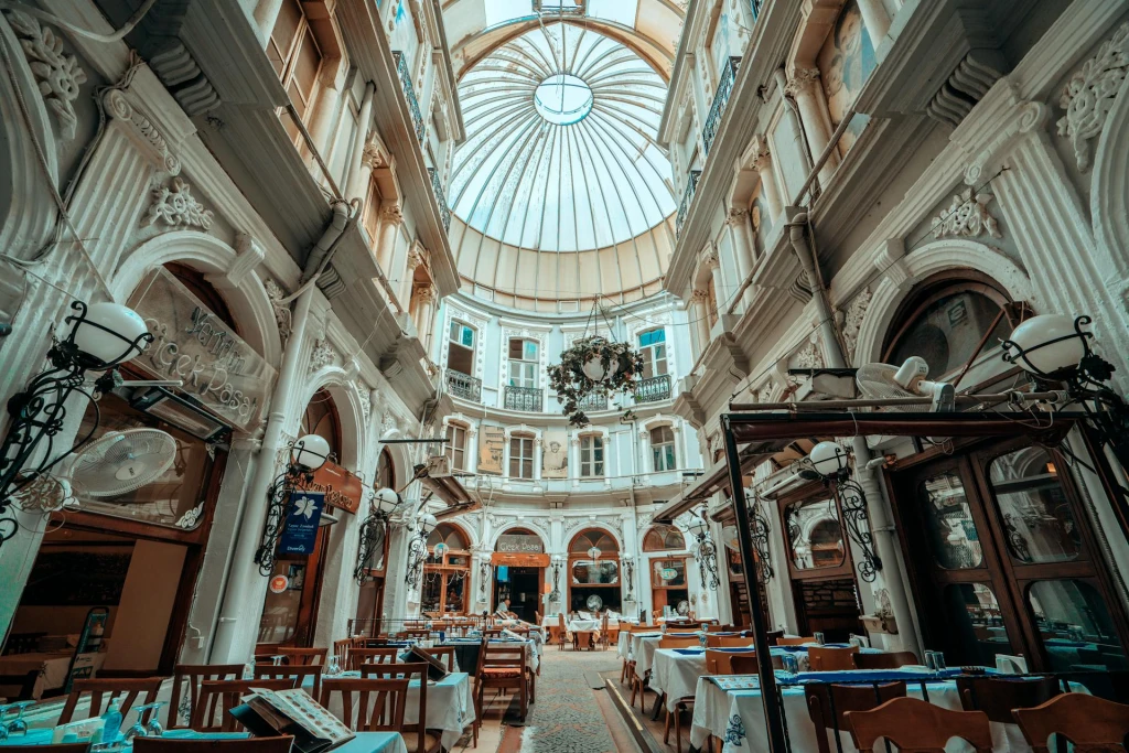 Flavors & Secrets of Istanbul: Guided Food Tour in Taksim, Galata & Karakoy