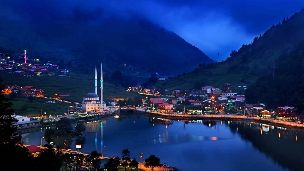 Karadenizfjellene og Batum Tur / 5 Natters Hotellinnkvartering / Avreise fra Istanbul