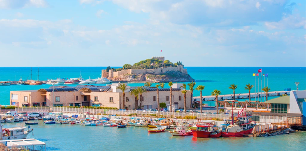 Kuşadası, Çeşme, Ayvalık Tour / 2 Nätter Hotellövernattning / Avgång från Istanbul