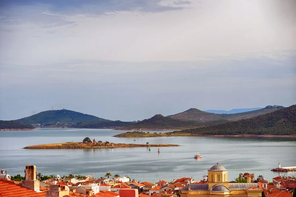 Gökçeada Bozcaada Assos Ayvalık Şeytansofrası Tur / 2 Nätter Hotellövernattning / Avresa från Istanbul