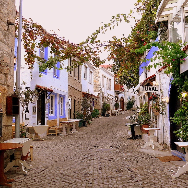 Kuşadası Çeşme Pamukkale Tur / 2 Nätter Hotellövernattning / Avgång från Istanbul