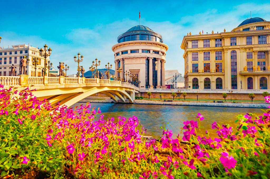 Stora Balkan Tour med Air Albania, 6 länder utan visum, inklusive extra turer / 7 nätter hotellboende / Avresa från Istanbul