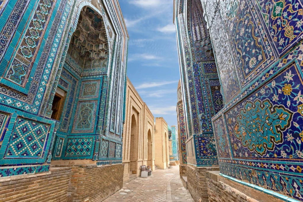 Exklusiv Uzbekistan Tour med Uzbekistan Air inklusive extraturer utan visum / 5 nätter hotellövernattningar / Avgång från Istanbul