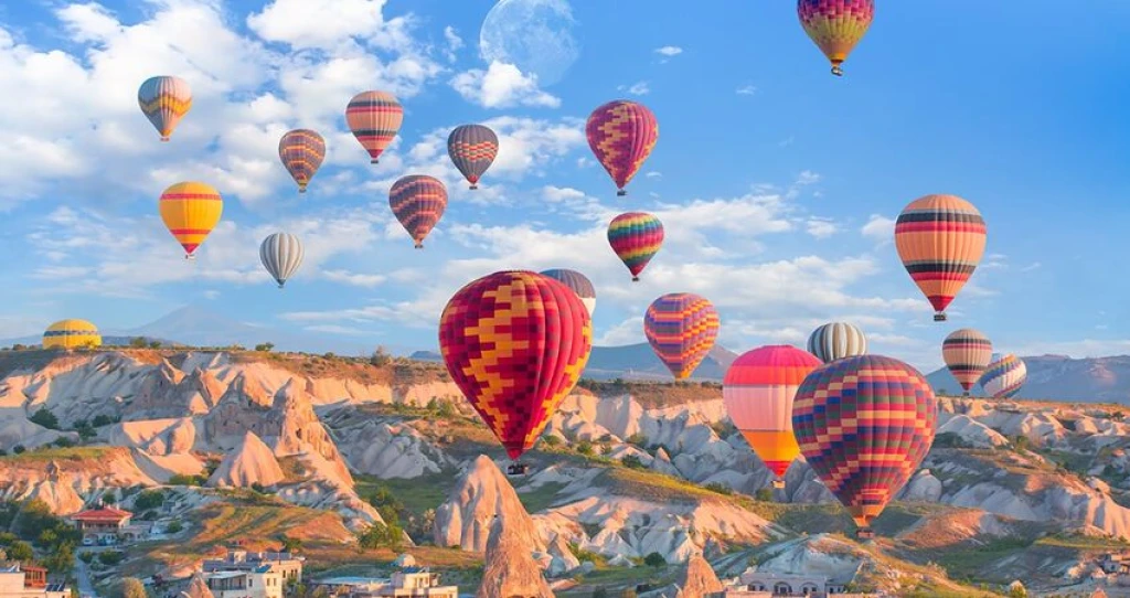 TOUR DE CAPADOCE EN AVION