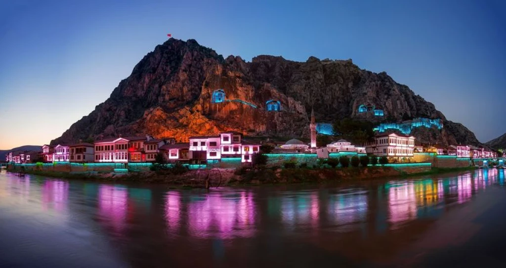 تور مناطق ویژه کارادنیز و باتوم