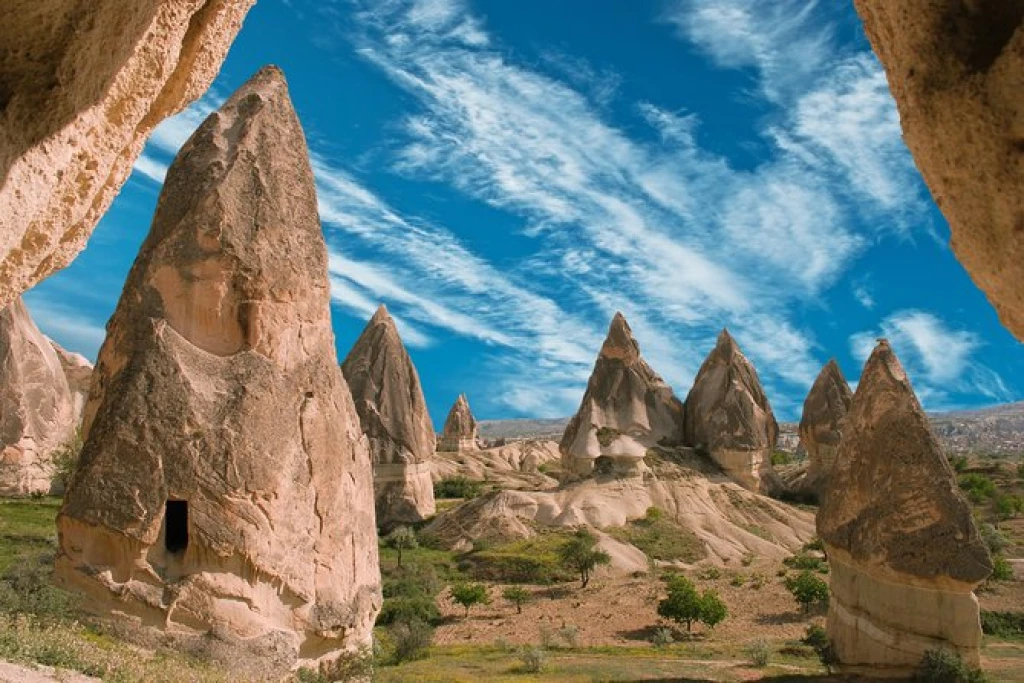 🗺️ Excursion Rouge en Cappadoce – Découvrez le meilleur de la Cappadoce en une journée