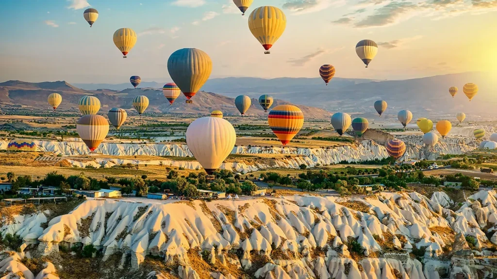 Hava Balonu Kapadokya Rezervasyonu | Gün doğumu Balon Uçuşları & Online Fırsatlar 2025