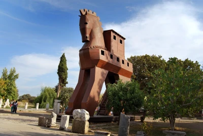 Full-Day Legendary Troy Tour from Istanbul – Includes Lunch & Ferry Ride