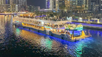 Lotus Mega Yacht – Standard Dinner Cruise