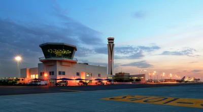 Dubai World Central (DWC) Havalimanı Özel Transfer