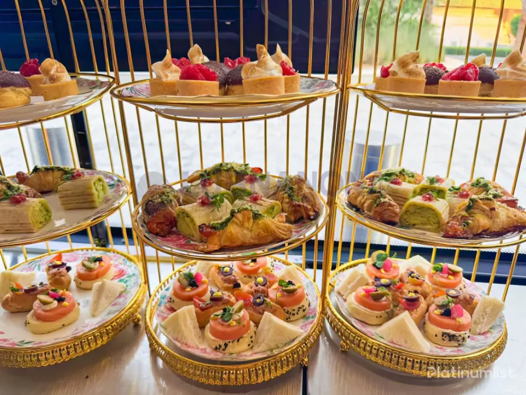 Tour de Cidade de Luxo com Brunch do Bustronomy