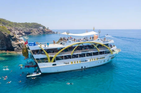 KEMER BOAT TRIP