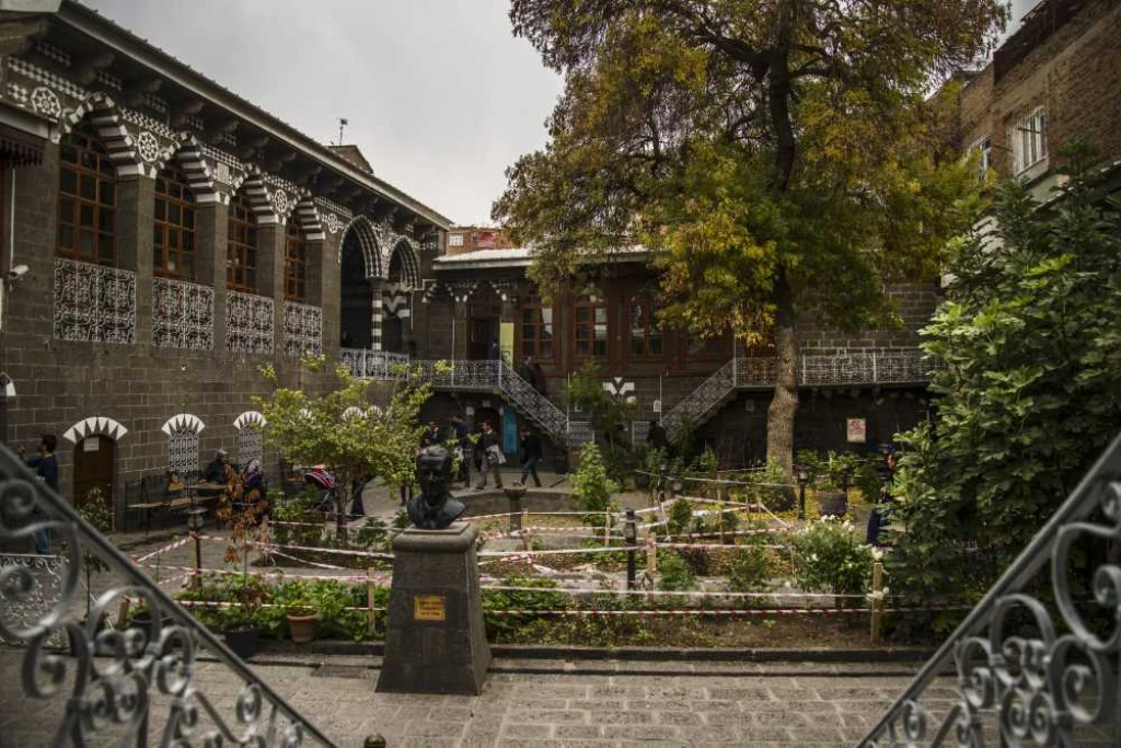 "Airplane Gap Tour / 5 Nights Hotel Accommodation / Departure from Istanbul"