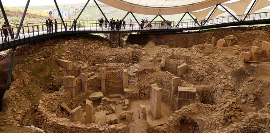 "Airplane Gap Tour / 5 Nights Hotel Accommodation / Departure from Istanbul"