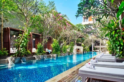 Jambuluwuk Oceano Seminyak Hotel
