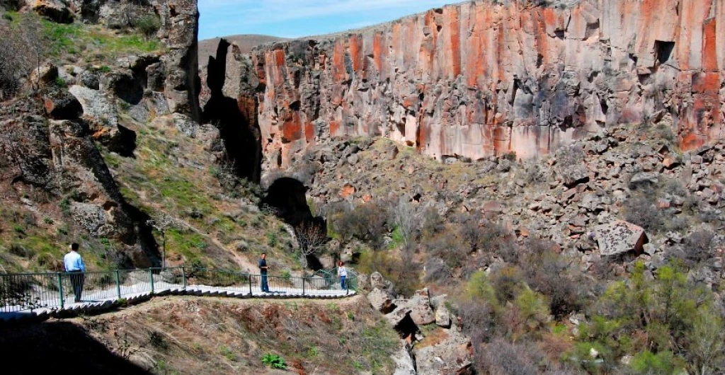 Cappadocia Green Tour with Ihlara Valley & Underground City