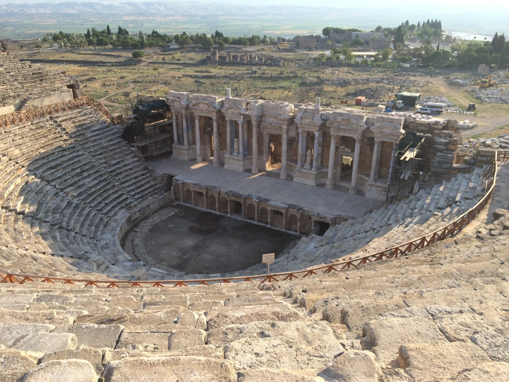 2-Day Pamukkale Tour from Kusadasi with Hot Air Balloon Ride