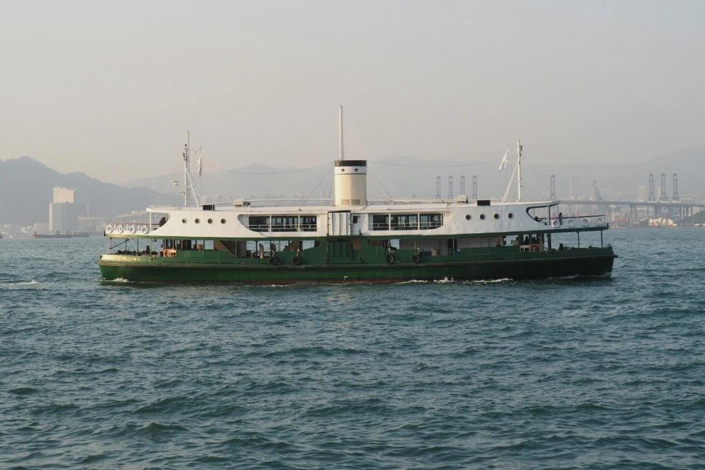 Croisière sur le Bosphore à Istanbul – Tours de jour, coucher de soleil et dîner