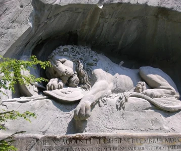 ТУР НА РОЖДЕСТВЕНИЯТ ПАЗАР В НЮРНБЕРГ И ALSACE