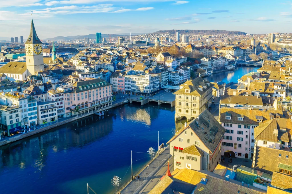 TOUR DES MARCHÉS DE NOËL DE NUREMBERG ET D'ALSACE