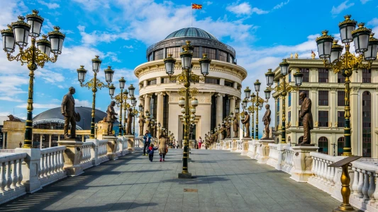 ΚΟΣΟΒΑΡΟΙ ΜΕΓΑΛΟΣ ΒΑΛΚΑΝΙΚΟΣ ΤΟΥΡΙΣΜΟΣ ΕΞTRA ΤΟΥΡΣ ΚΑΙ ΔΕΙΠΝΑ ΣΥΜΠΕΡΙΛΑΜΒΑΝΟΝΤΑΙ