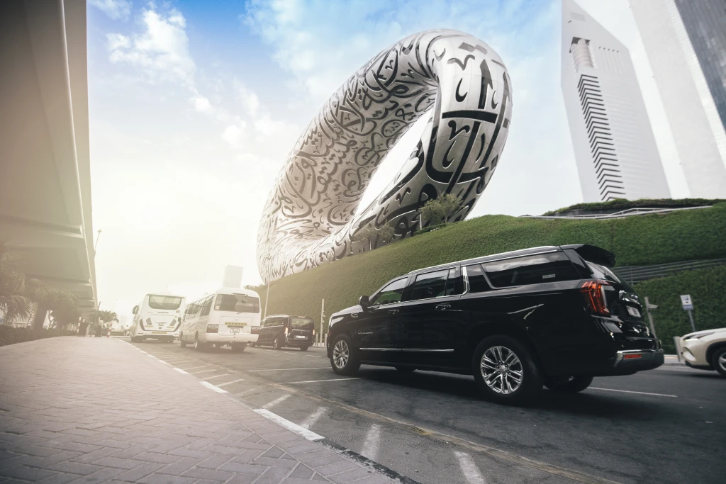 'Tour de Descoberta de Dubai: Tanto para Exploração Quanto para Comércio'