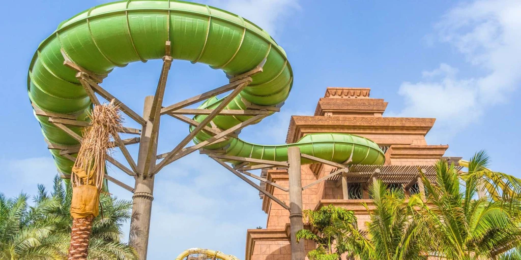 Аквапарк "Аквавентура"