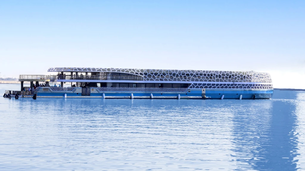 Lotus Mega Yacht – Standard Abendkreuzfahrt