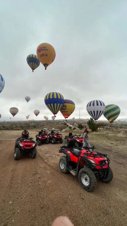 "Tour de ATV nas Três Belezas de Ürgüp 2 Horas ao Amanhecer"