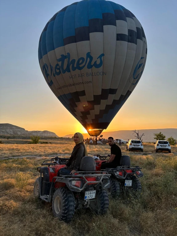 "Tour de ATV nas Três Belezas de Ürgüp 2 Horas ao Amanhecer"