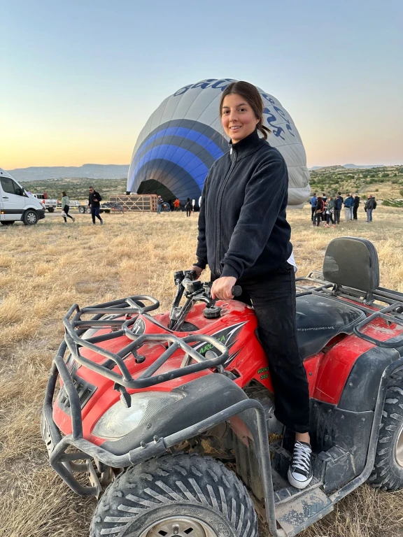 "Tour de ATV nas Três Belezas de Ürgüp 2 Horas ao Amanhecer"