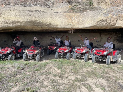 Ürgüp Üç Güzeller ATV Turu – 2 Saatlik Gün Batımı Macerası
