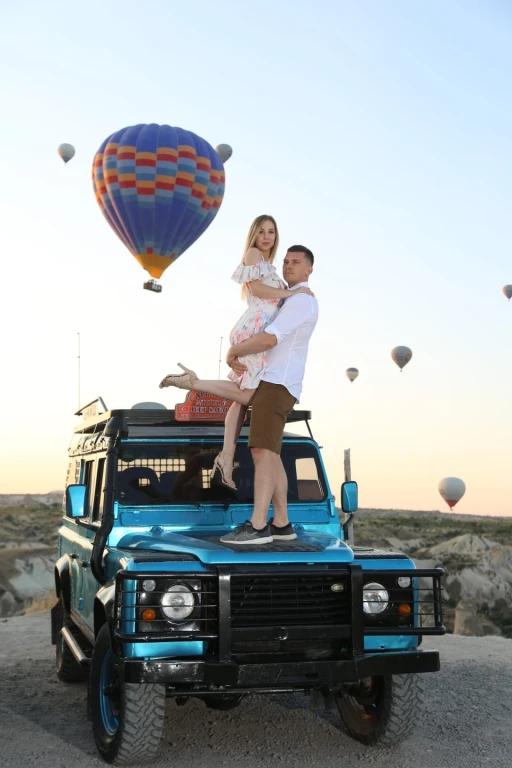 Каппадокійський джип-сafari з сходом сонця