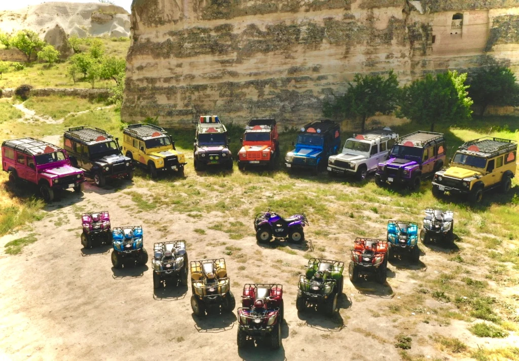 Tur Safari Jeep Kapadokya Menikmati Matahari Terbenam