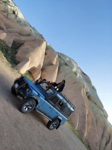 Kapadokya Jeep Safari Turu – 1 Saatlik Gün İçi Macera