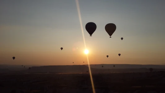 Kapadokya Balon Turu | Gün Doğumunda Gökyüzünde Uçuş