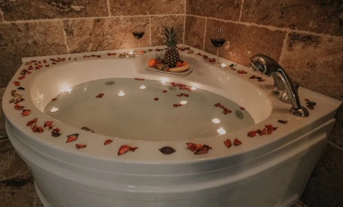 Nostalji Cave Hotel 104 | Otantik Mağara Oda Deneyimi