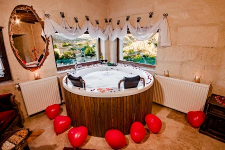 Kapadokya Balayı Paketi | Abraş Cave Hotel 204 Oda