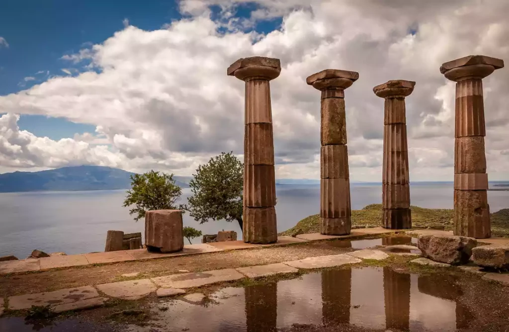Bozcaada Assos Ayvalik Cunda Turu / 1 Gece Otel Konaklamalı